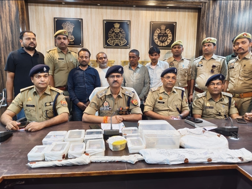 मंदिरों में हुई चोरियों का खुलासा, चार गिरफ्तार* -7 किग्रा चांदी के आभूषण व 65 हजार नकदी बरामद