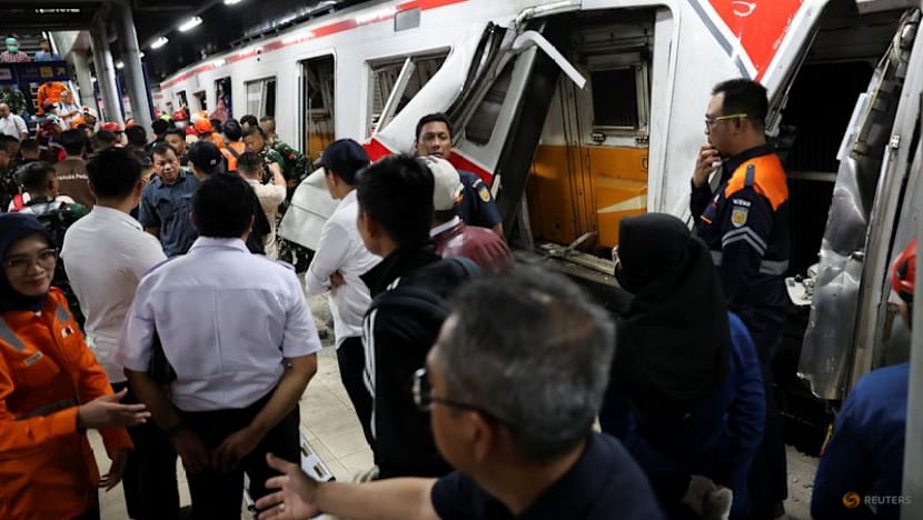 Train Collision Near Jakarta Leaves Seven Dead, Dozens Injured