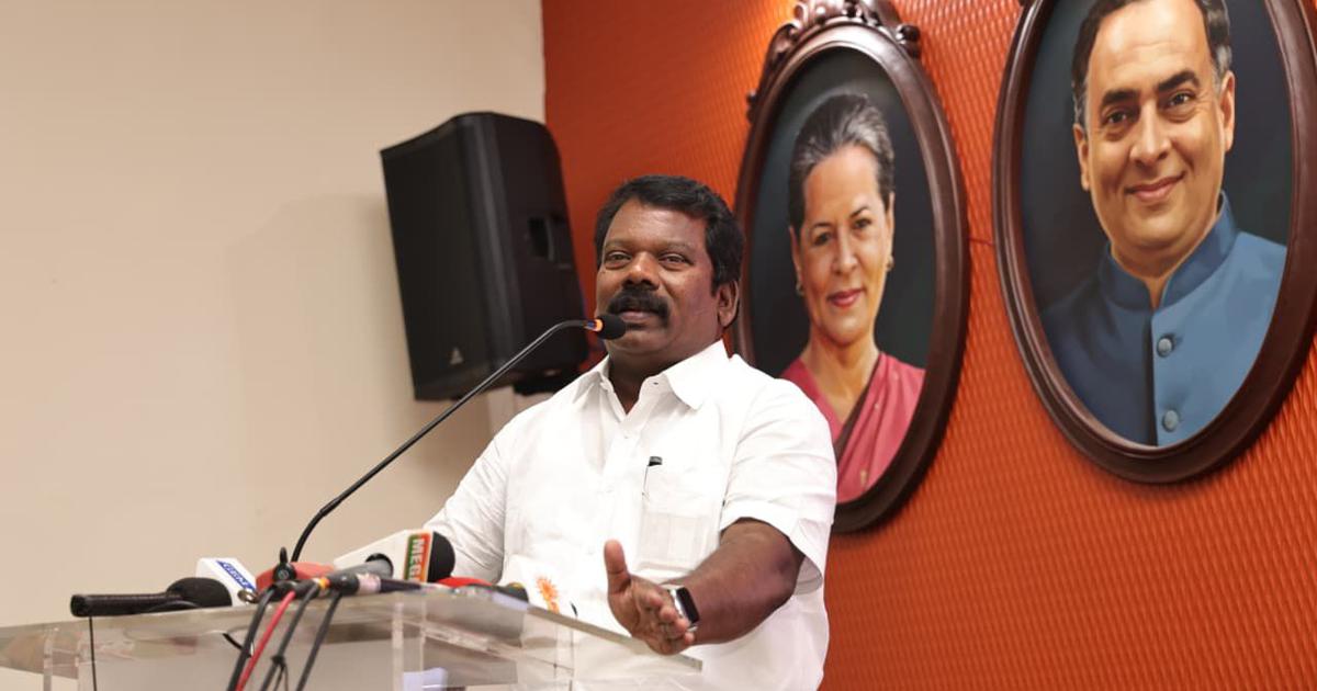 Tamil Nadu Congress chief alleges I-T department ‘unlawfully confined’ him under pretext of ‘search’