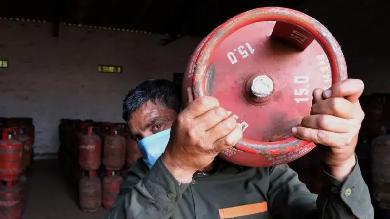 देशावर मोठं आर्थिक संकट येतंय? मोदींच्या आवाहनामागे कोणता इशारा दडलाय?