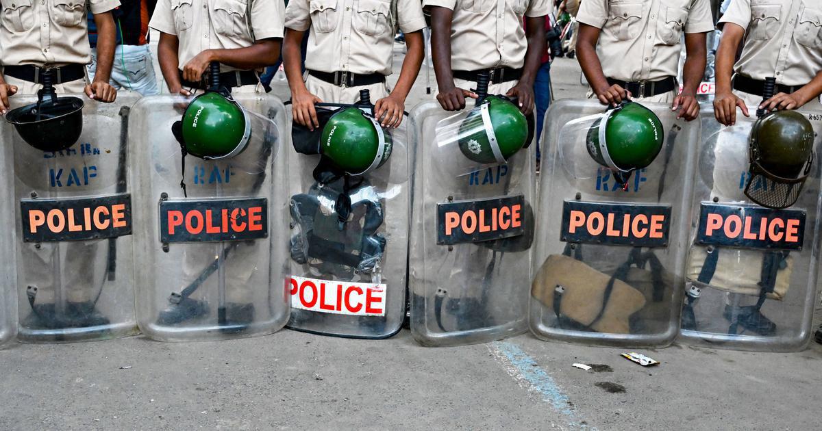 Kolkata Sees Violence as Protestors Clash with Police Over Namaz Restrictions