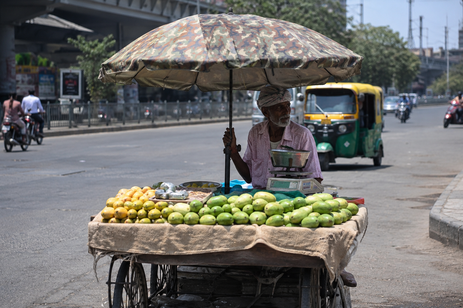Ahmedabad Faces Severe Heatwave as Temperatures Reach 44°C